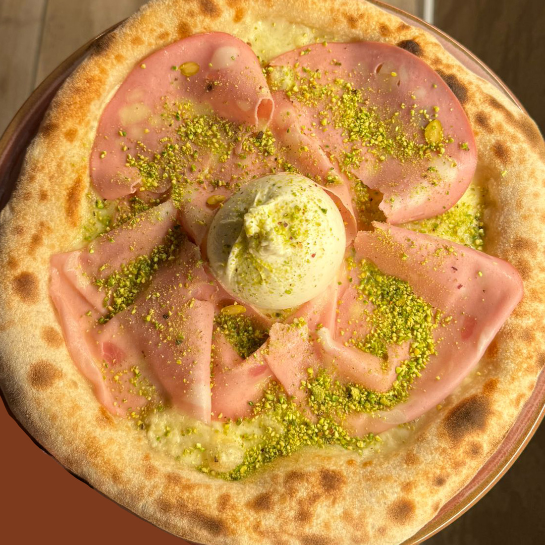 MOTIVO Sanremo - Pizzeria & Osteria - Stile Anni 70